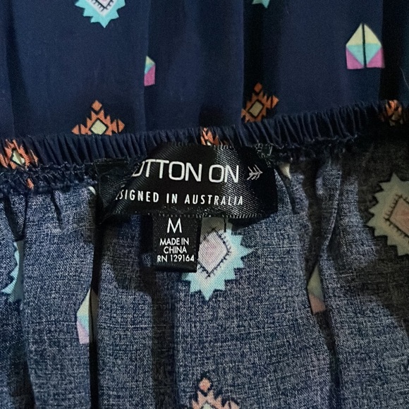 Cotton On - Picture 3 of 3